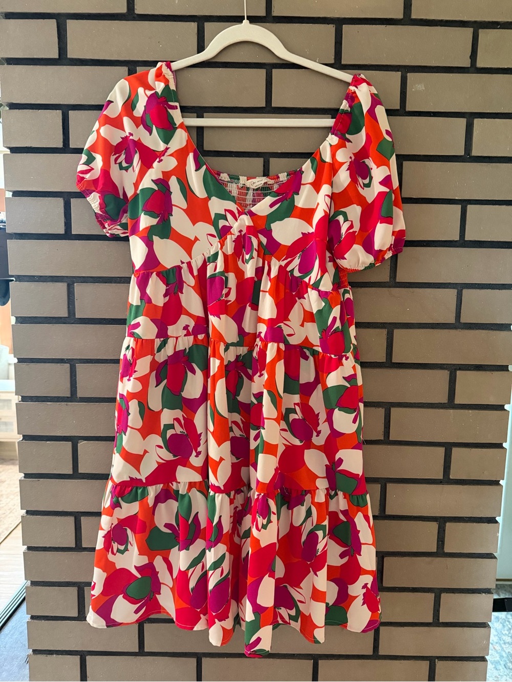 Boutique Bold Print Puff-Sleeve Babydoll Dress with Pockets